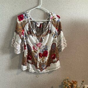 Bila White and‎ Red Relaxed Tie Front Blouse